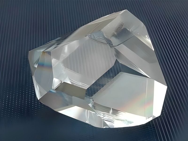 非線性光學(xué)倍頻晶體的比較與應(yīng)用：CLBO、LBO、BBO與KTP